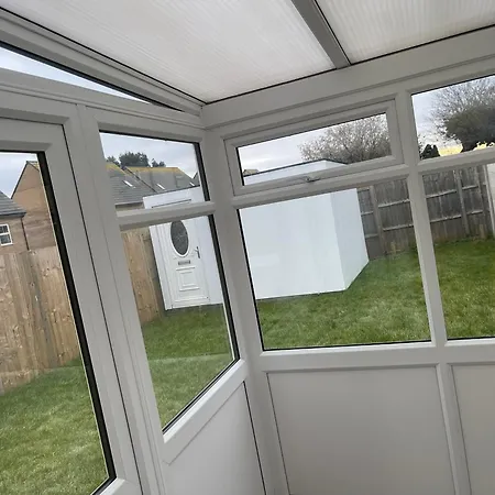 25 Kentmere Approach * Leeds (West Yorkshire)